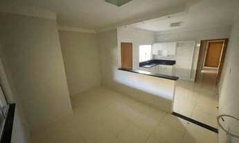 Imagem 2: Casa para venda possui 90 metros quadrados com 2 quartos em Dias Macedo - Fortaleza - Cear