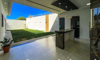 Imagem 2: Linda casa luxuosa para venda com 108 metros quadrados com 3 quartos sendo um suíte