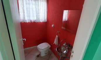 Imagem 7: Casa de condomínio arua para venda possui 285 metros quadrados com 5 quartos