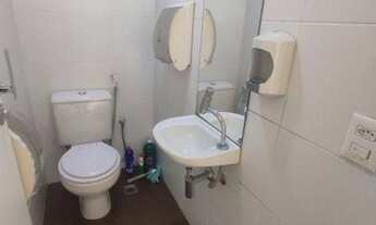 Imagem 6: Sala comercial com 1 vaga de garagem e prédio com academia e piscina no miolo de Icaraí