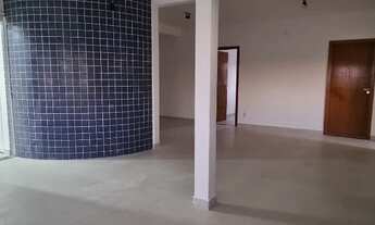 Imagem 6: Imóvel comercial de 240m2, acabamento de primeira, excelente localização