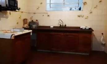 Imagem 7: LEO - Casa possui 99 metros quadrados com 3 quartos