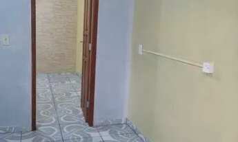 Imagem 2: Kitnet 700 Kitnet com 1 dormitório