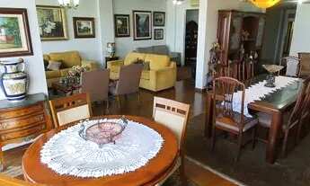 Imagem 2: Frente mar. Andar intermediário. Duas Salas,3 Qtos(1 Suíte),depend.1 Vga