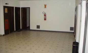 Imagem 3: Apto,ALUGUEL, com 127 m²,com 2 quartos, próximo da R. Bela Cintra e estação do Metro,Cerqu