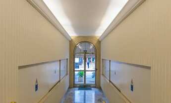 Imagem 2: Apartamento à venda com 130 m² sendo 3 dormitórios, 1 suíte e 1 vaga de garagem no bairro