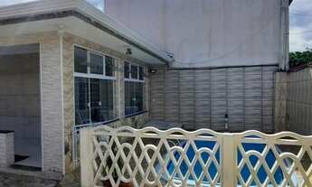 Imagem 5: CARNAVAL - Linda casa térrea próximo a praia com piscina contendo 03 dorms (um com suíte