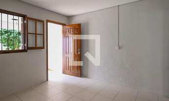 Imagem 2: Casa para Aluguel - Bosque da Saúde, 2 Quartos, 124 m2