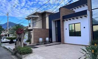 Imagem: Casa com 3 quartos à venda, 12200 m² por