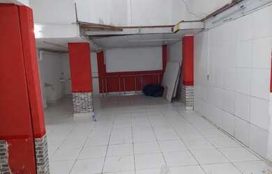 Imagem 3: Loja Centro, início da Rua do Imperador, 110 m², Industrial, Comercial, sem taxas - Petróp