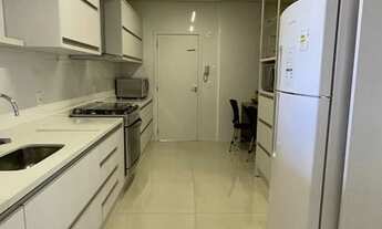 Imagem 6: VENDO APTO LINDISSIMO ANDAR ALTO COM VISTA INCRÍVEL, 4 SUITES, 3 VAGAS, ELEVADOR PRIVATIVO