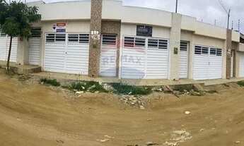 Imagem 2: Casa para venda com 80 metros quadrados com 2 quartos