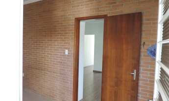 Imagem 4: Casa c/ 2 Dorm. / 1 Suíte - Centro