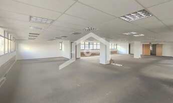 Imagem: Sala Comercial 266m² 6 Banheiros na Vila