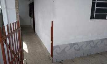 Imagem 2: Sinal de 20.000+ Parcelas <br><br>Feirão de Imóveis <br><br>Não é