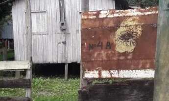 Imagem: Vende-se 2 casas de madeira e uma casa em