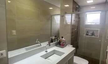 Imagem 7: Linda casa em condomínio fechado, com 3 dormitórios e suítes, com duas vagas de garagem. L