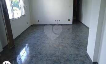 Imagem 4: Excelente apartamento, salão[VP