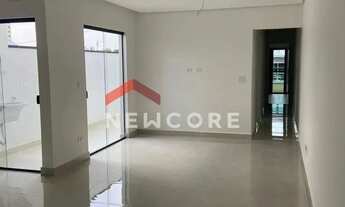 Imagem: Cobertura em Rua Bélgica - Parque das Nações