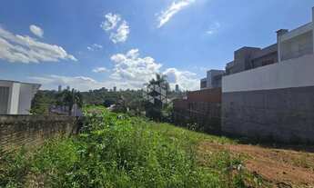 Imagem: Terreno à venda no Bairro Hamburgo Velho