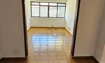 Imagem 2: Oportunidade - Casa Terrea - Monte Castelo - 3 Dormitórios - 127m²