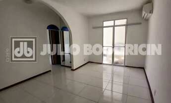 Imagem 2: Apartamento Para Venda em Pechincha, 2 Quartos, Varanda e Vaga!