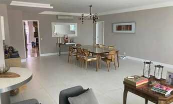 Imagem 2: Imóvel para aluguel e venda possui 292 metros quadrados com 4 quartos