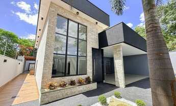 Imagem: Casa á Venda com 3 Suítes na Melhor Localização