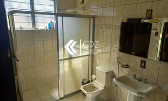 Imagem 2: Casa e salão comercial para locação na Av. Itavuvu, Sorocaba/SP