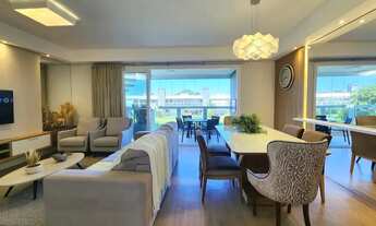 Imagem 6: Imóvel para venda tem 207 metros quadrados com 4 quartos