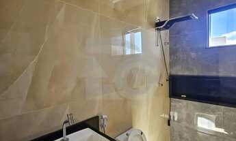 Imagem 2: Casa recém-construída no Loteamento Luar da Barra 2, em Barra dos Coqueiros/SE