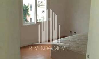 Imagem 2: Imperdível oportunidade: Apartamento de 3 quartos na Aclimação, SP, com 180m² e 1 vaga de