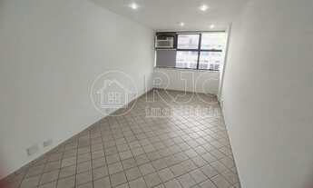 Imagem: Imóvel para venda possui 30 metros quadrados