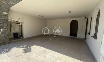 Imagem 2: Excelente Casa para Locação e Venda no Mangabeiras ao lado da Praça da Bandeira