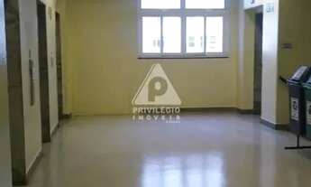 Imagem 4: SALA COMERCIAL COM 1 SALA AMPLA E BEM AREJADA NO CENTRO DO RIO