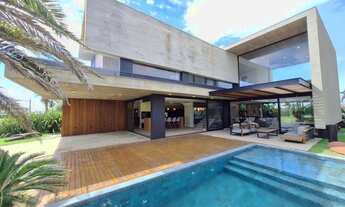 Imagem 4: Casa mobiliada e decorada com 05 suítes e piscina á venda em Xangri-lá - Condomínio Playa