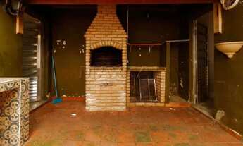 Imagem 5: Casa à venda com 150m², 3 quartos, sendo uma suíte e um com sacada, 3 vagas de garagem