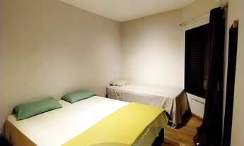 Imagem: 1 dormitorio mobiliado com piscina varanda