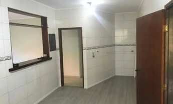 Imagem 3: Casa em Rua Doutor Emílio Carlos - Vila Cascatinha - São Vicente/SP