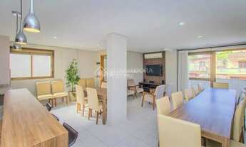 Imagem 6: Mobiliado com duas garagens da Rua Afonso Rodrigues