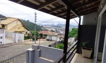 Imagem 6: CASA 4 QUARTOS SENDO 4 SUÍTES -TRINDADE - FLORIANÓPOLIS - SC