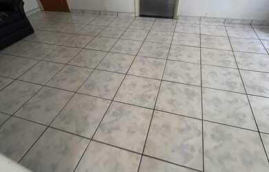 Imagem 3: Apartamento 2/4 com garagem no centro