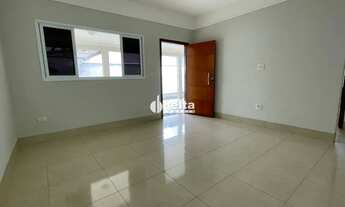 Imagem 5: Casa residencial com 3 quartos sendo 1 suíte disponível para locação no Bairro Minas Gerai