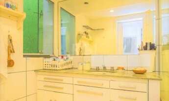 Imagem 7: Porto Alegre - Apartamento Padrão - Auxiliadora