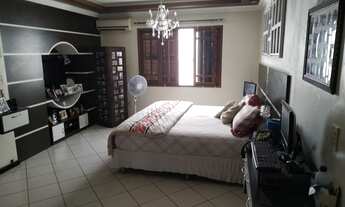 Imagem 3: Casa mobiliada alto padrão, 5 quartos, sendo uma suíte, closet e hidro, piscina, Cancela P