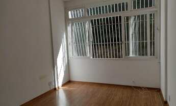 Imagem: Apto Centro, reformado, recém pintado