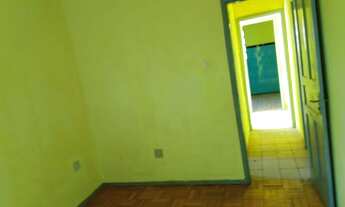 Imagem 3: Sobrado para aluguel tem 55 metros quadrados com 2 quartos em Senador Camará - Rio de Jane