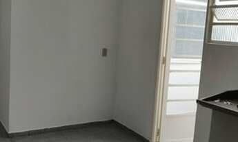 Imagem 3: Quarto, sala e cozinha (sobreloja), Comercial ou Residencial