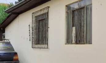 Imagem 6: Vende-se excelente imóvel com terreno de 540m² com casa e demais edificações de madeira