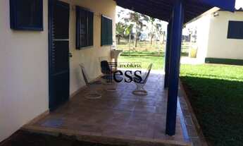 Imagem 7: Aluguel - Chácara - 3 dormitorios,sala,cozinha,2 garagem cobertas, 10 descoberta. Toda Ava